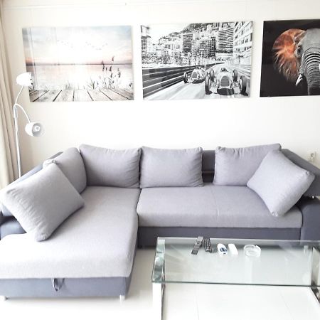 Apartamento Front Port Line Sleeps 6 Marbella Exterior foto